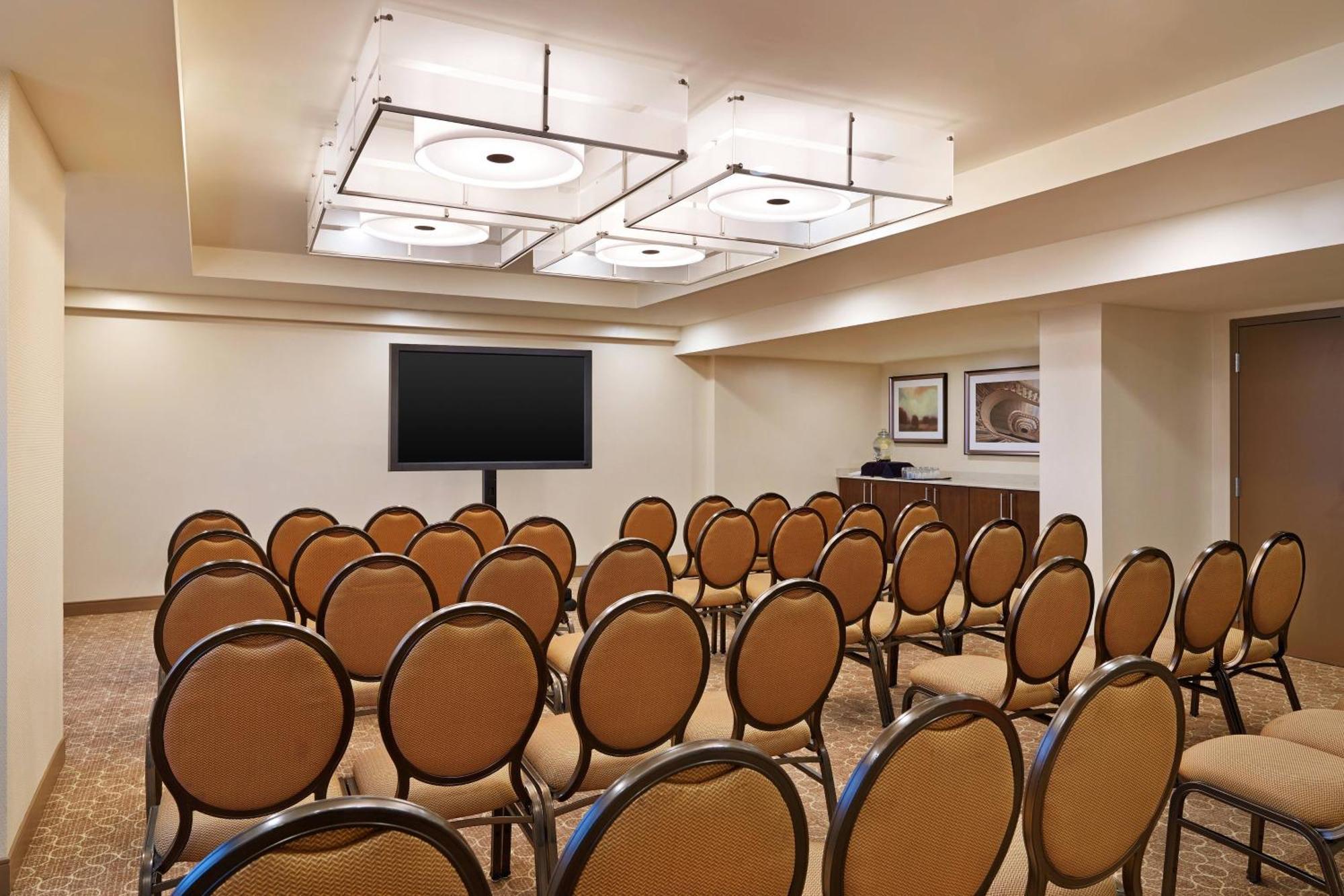 Sheraton Detroit Нови Екстериор снимка