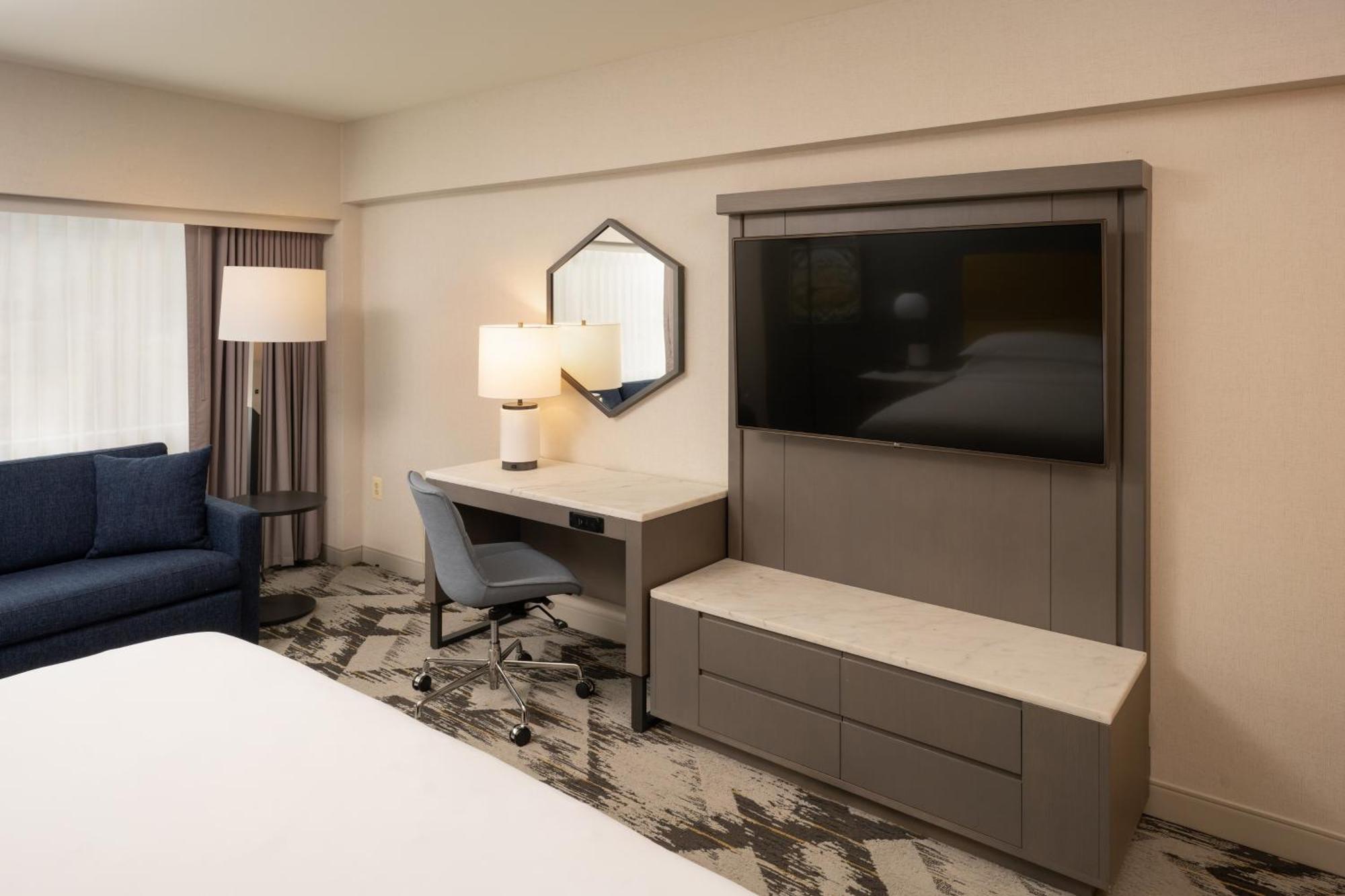 Sheraton Detroit Нови Екстериор снимка