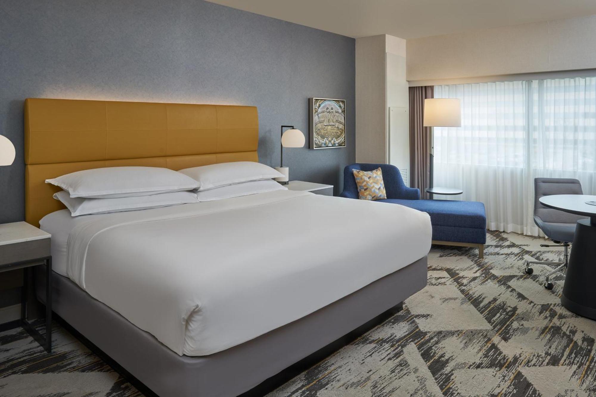 Sheraton Detroit Нови Екстериор снимка